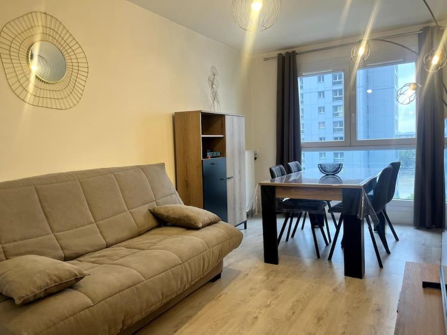Vulcain 2, 11eme, Ile De Nantes, 4pers, Parking Inclus Nantes