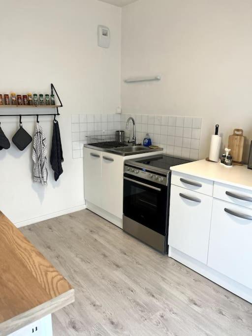 Vulcain 2, 11eme, Ile De Nantes, 4pers, Parking Inclus * Nantes