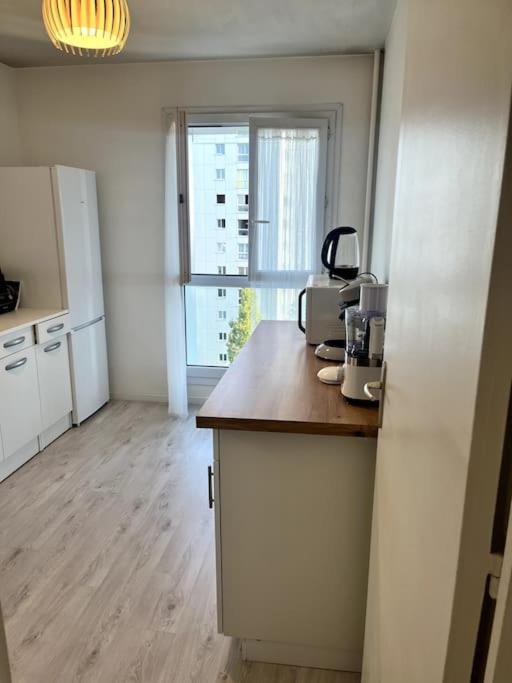 Apartment Vulcain 2, 11eme, Ile De Nantes, 4pers, Parking Inclus